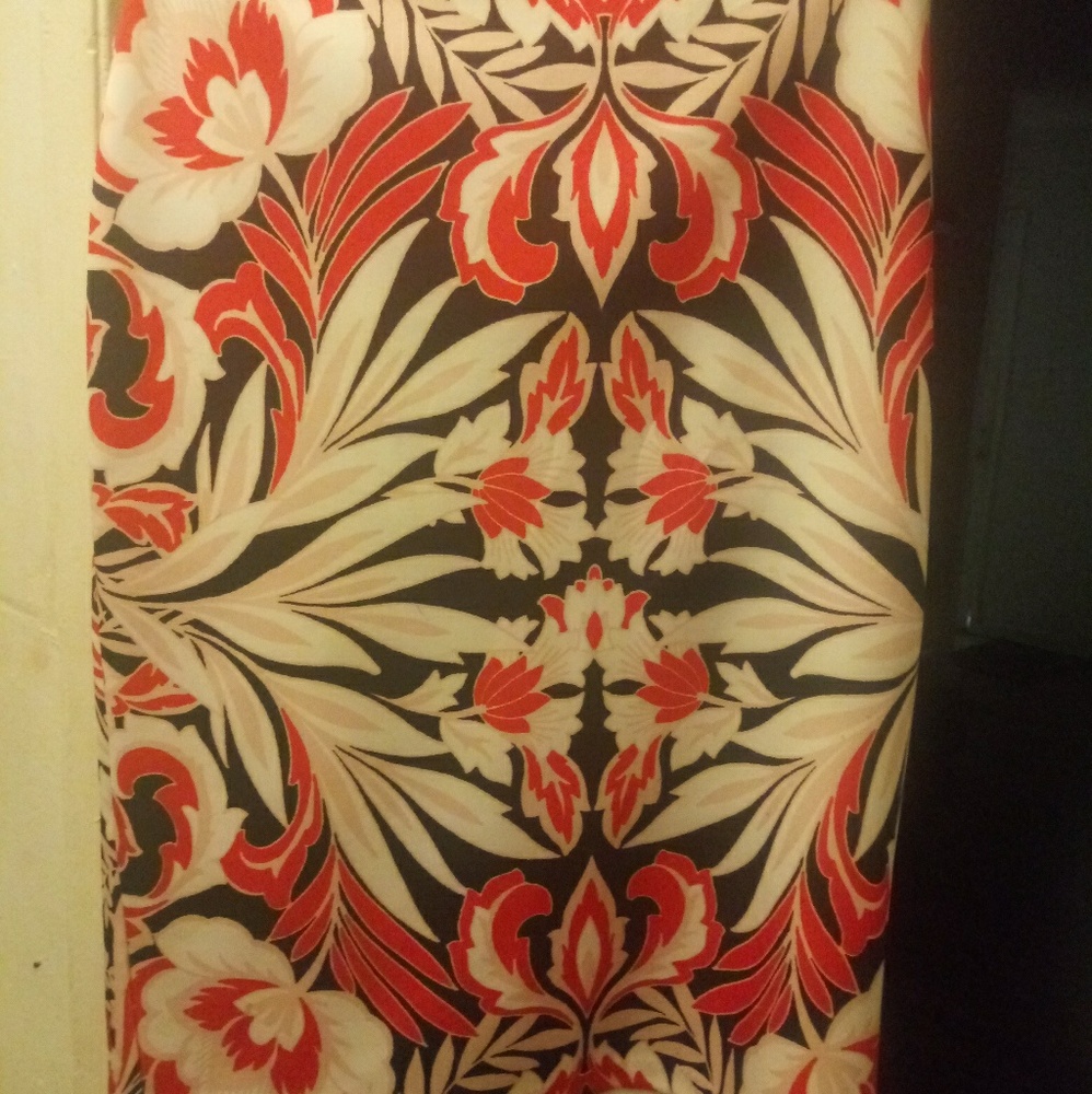 Pencil skirt